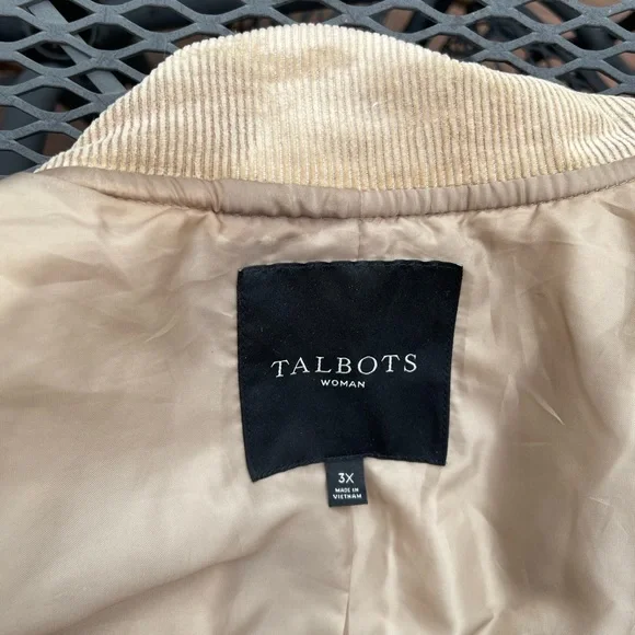 ❗️SALE❗️Talbot’s quilted vest. Perfect for spring/summer layering. - Picture 4 of 4